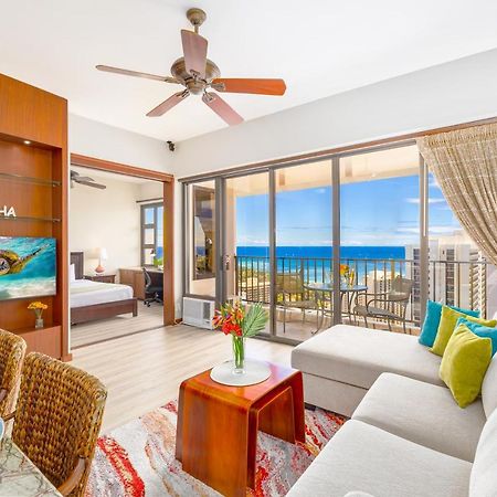 Upscale Penthouse With Ocean Views - Free Parking Apartment Honolulu Exterior photo